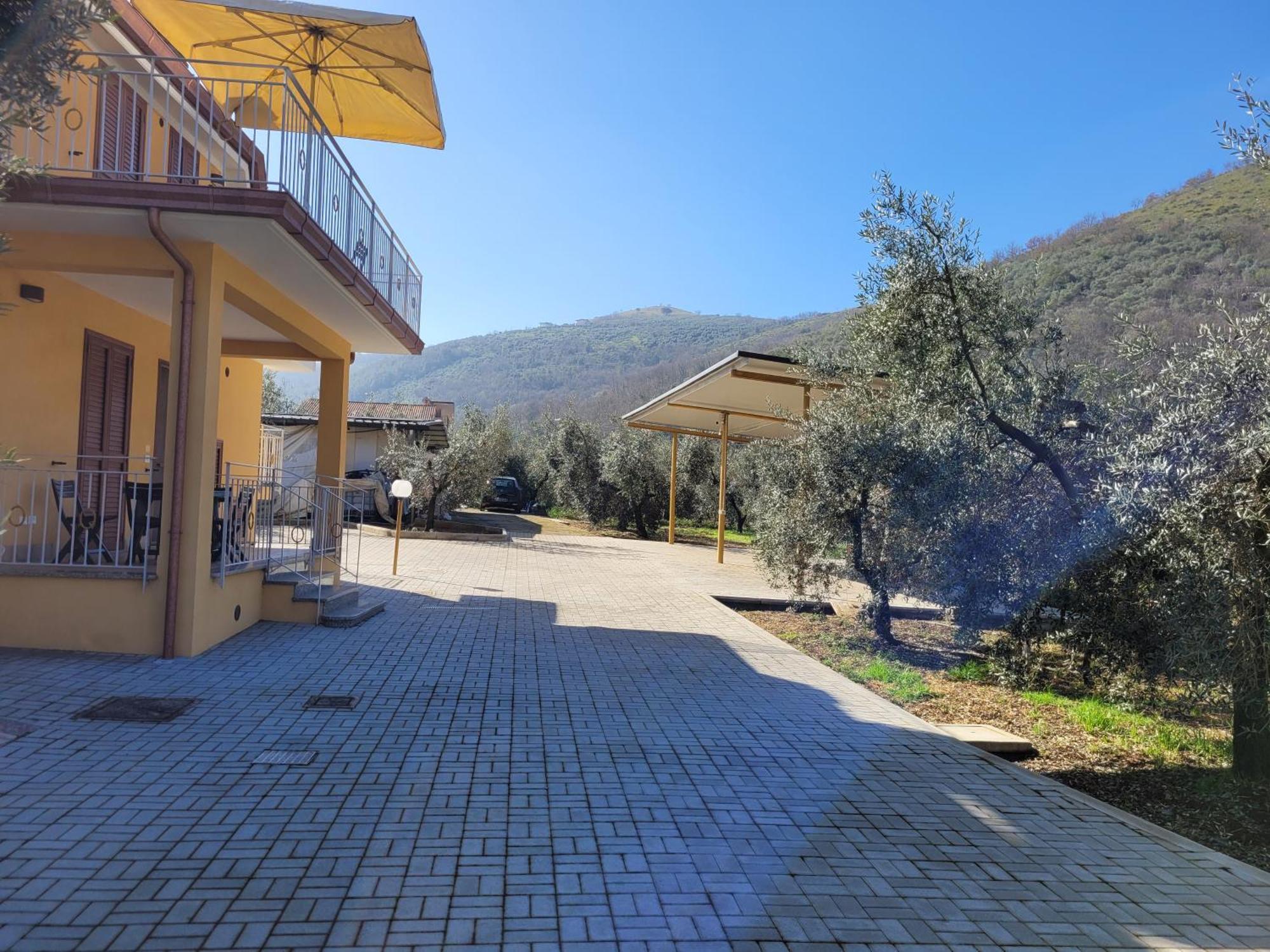 Alloggio Turistico Magnifico Alessandro Lenola Exterior photo